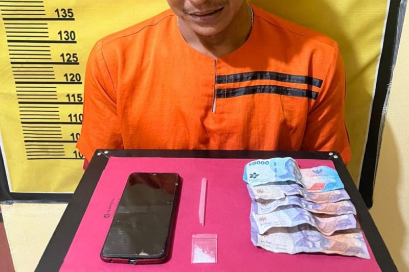 Simpan Sabu di Jok, Pengendara Motor Nangis Ditangkap Polisi